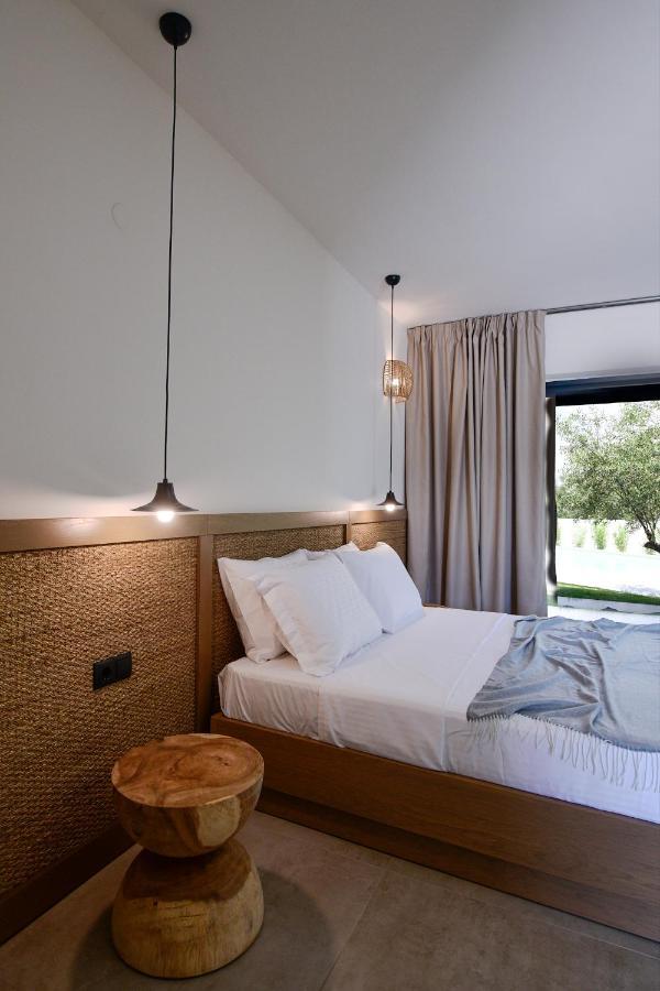 Elies Aesthetic Living Nea Iraklitsa Exterior foto